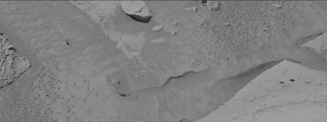 Sol 3860: Mast Camera (Mastcam)