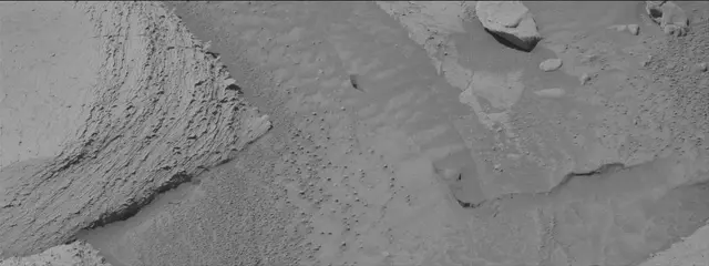 Sol 3860: Mast Camera (Mastcam)