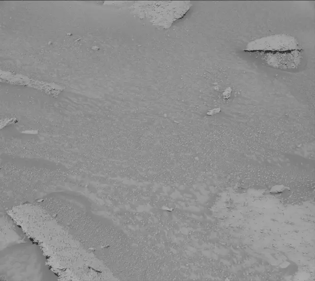 Sol 3860: Mast Camera (Mastcam)