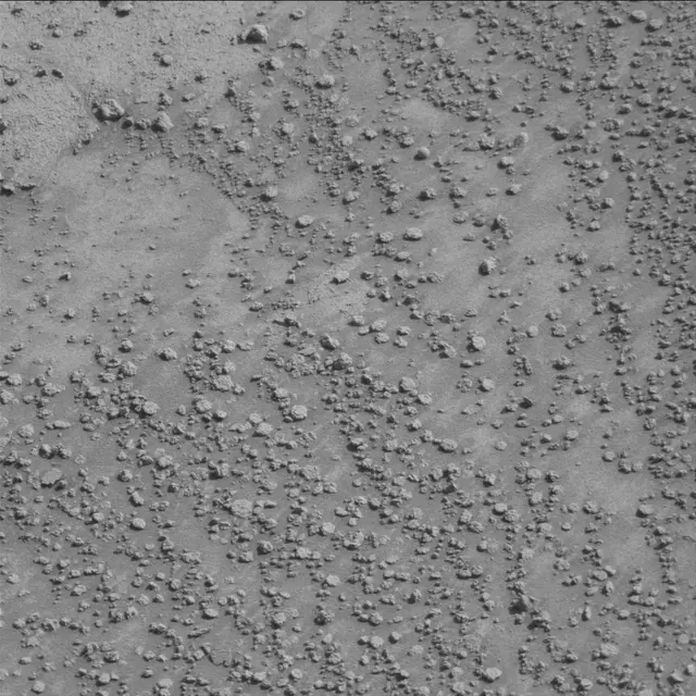 Sol 3860: Mast Camera (Mastcam)