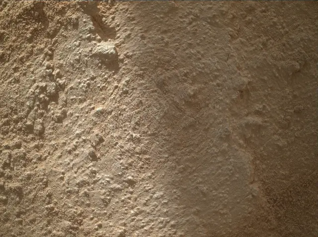 Sol 3860: Mars Hand Lens Imager (MAHLI)