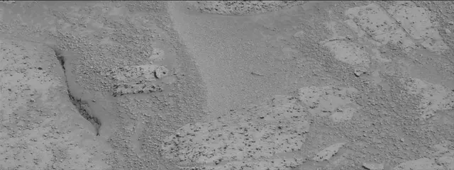 Sol 3861: Mast Camera (Mastcam)
