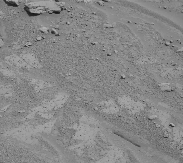 Sol 3861: Mast Camera (Mastcam)