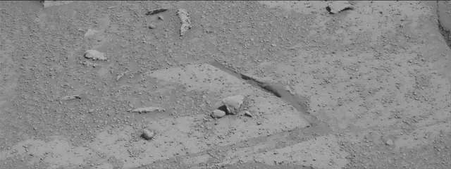 Sol 3861: Mast Camera (Mastcam)