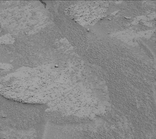 Sol 3861: Mast Camera (Mastcam)