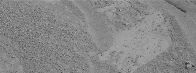 Sol 3861: Mast Camera (Mastcam)