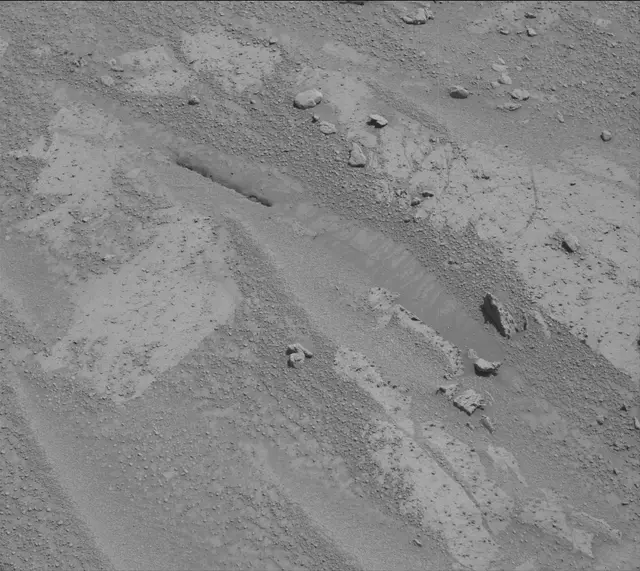 Sol 3861: Mast Camera (Mastcam)