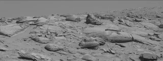 Sol 3861: Mast Camera (Mastcam)