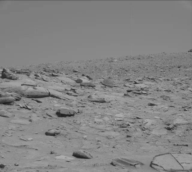 Sol 3861: Mast Camera (Mastcam)