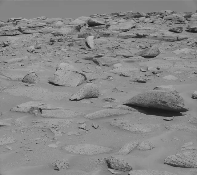 Sol 3861: Mast Camera (Mastcam)