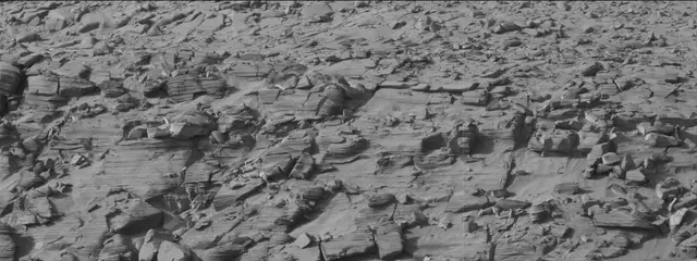 Sol 3861: Mast Camera (Mastcam)