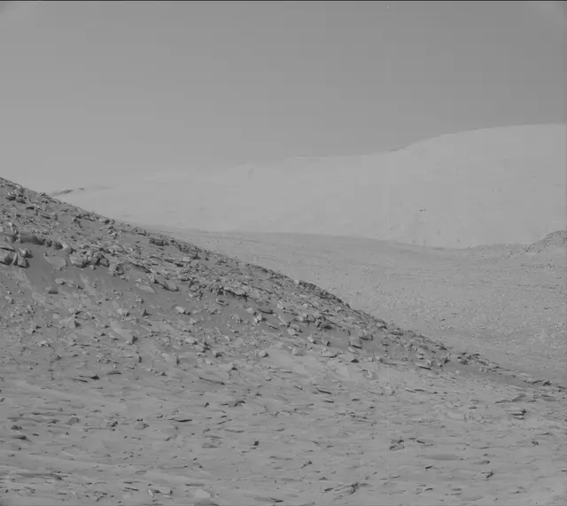 Sol 3861: Mast Camera (Mastcam)