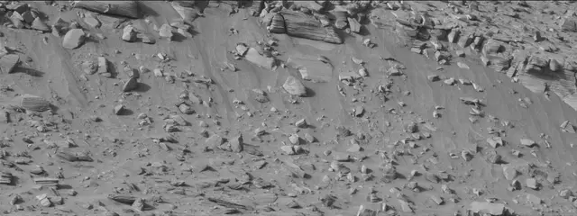 Sol 3861: Mast Camera (Mastcam)