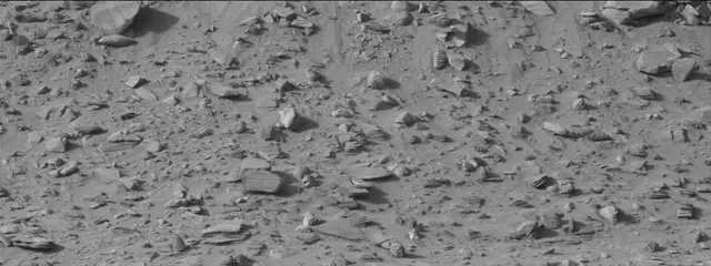Sol 3861: Mast Camera (Mastcam)