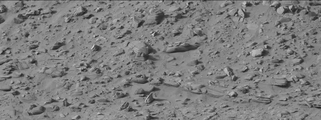 Sol 3861: Mast Camera (Mastcam)
