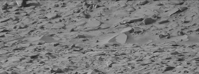 Sol 3861: Mast Camera (Mastcam)