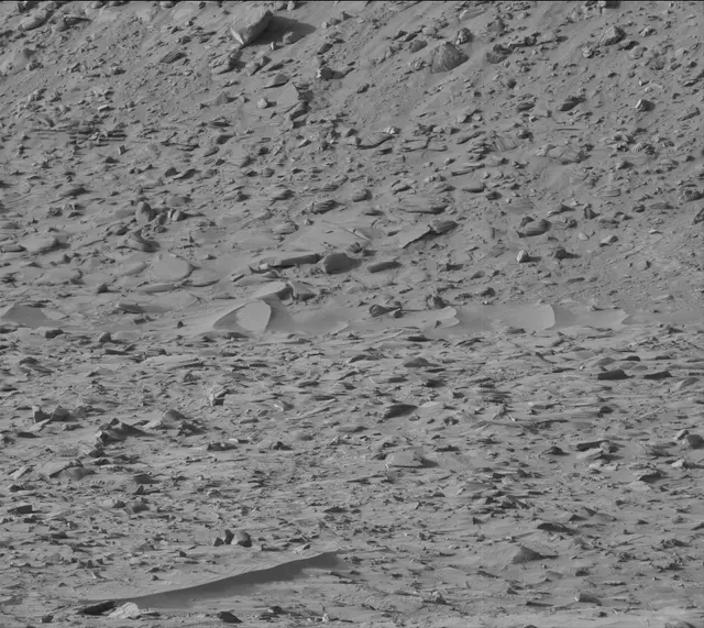 Sol 3861: Mast Camera (Mastcam)