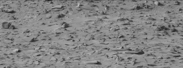 Sol 3861: Mast Camera (Mastcam)