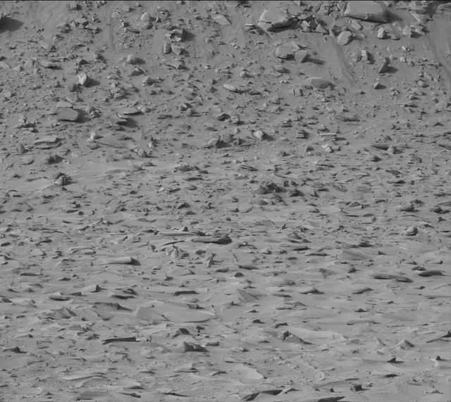 Sol 3861: Mast Camera (Mastcam)