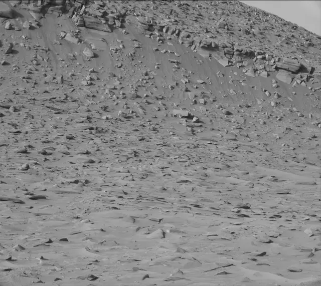 Sol 3861: Mast Camera (Mastcam)