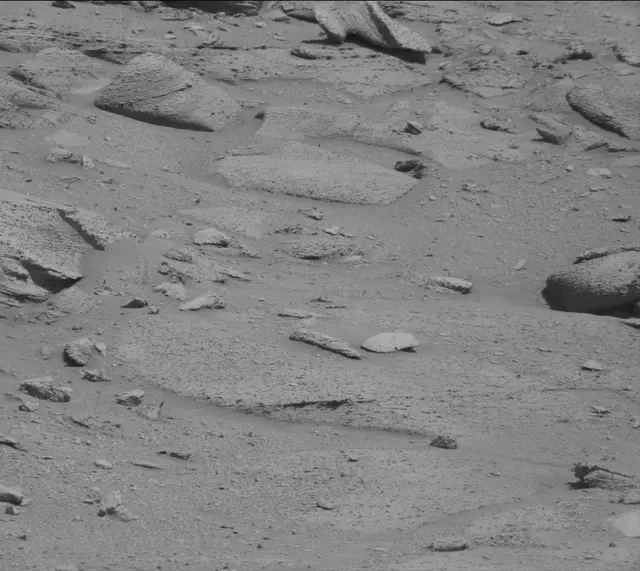 Sol 3861: Mast Camera (Mastcam)