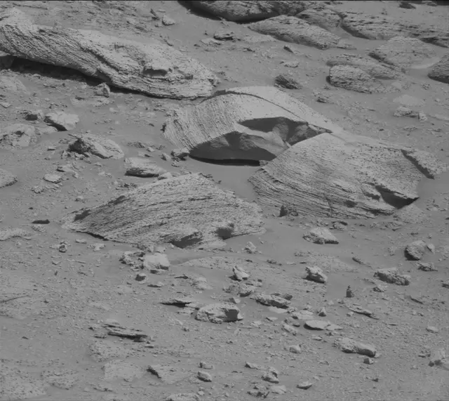 Sol 3861: Mast Camera (Mastcam)
