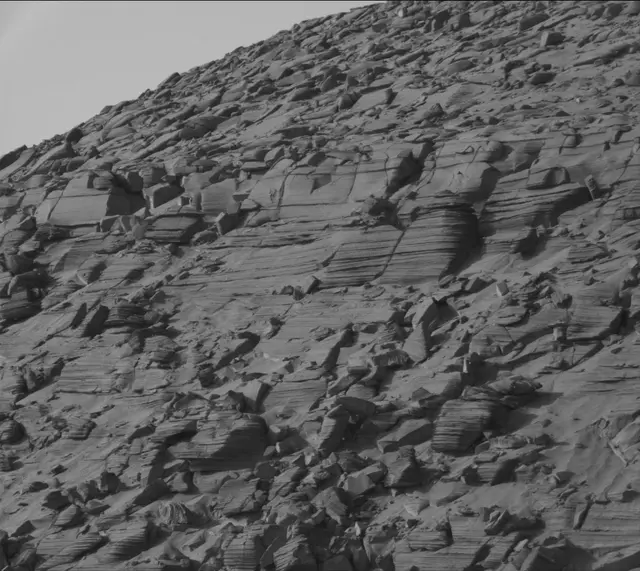 Sol 3861: Mast Camera (Mastcam)