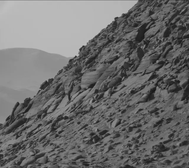 Sol 3861: Mast Camera (Mastcam)