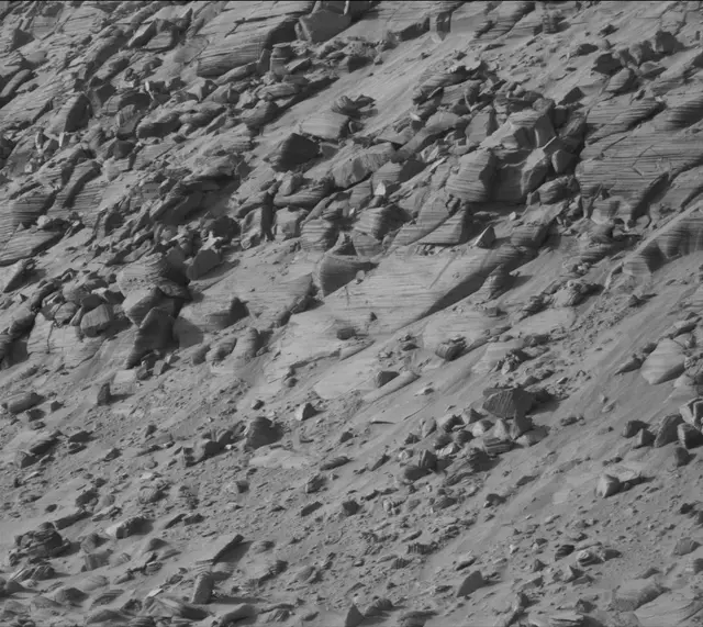 Sol 3861: Mast Camera (Mastcam)