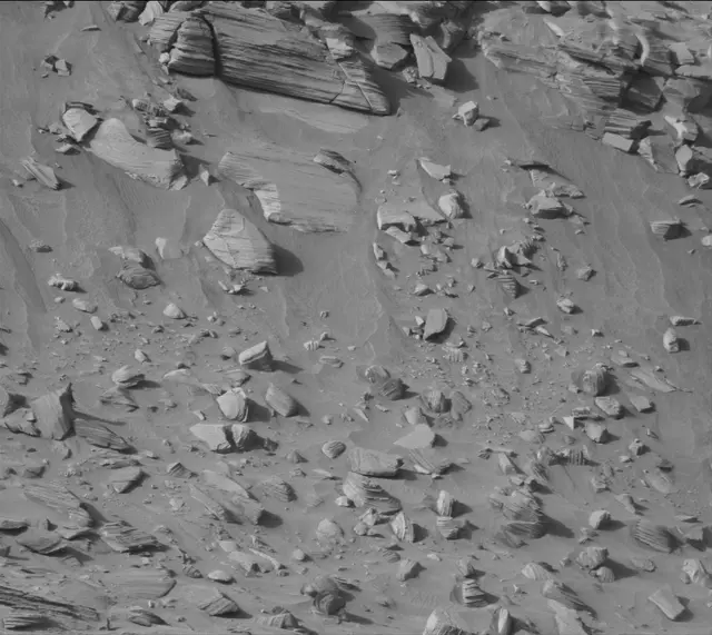 Sol 3861: Mast Camera (Mastcam)