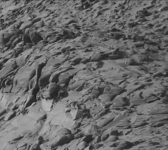 Sol 3861: Mast Camera (Mastcam)