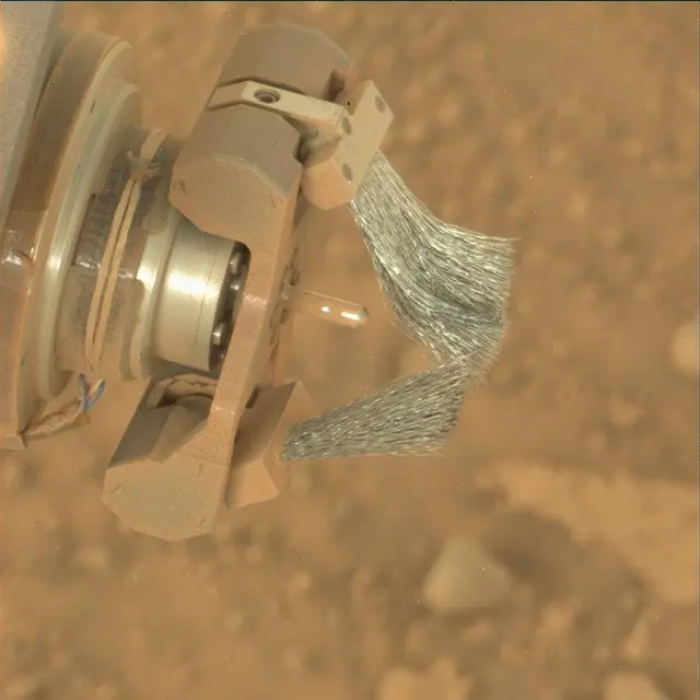Sol 3862: Mast Camera (Mastcam)