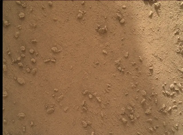 Sol 3862: Mars Hand Lens Imager (MAHLI)