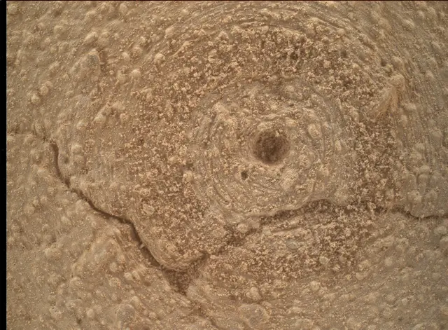 Sol 3862: Mars Hand Lens Imager (MAHLI)
