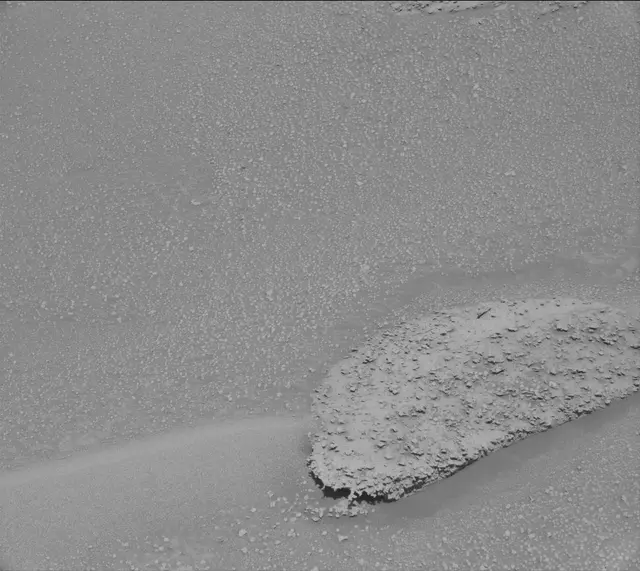 Sol 3864: Mast Camera (Mastcam)