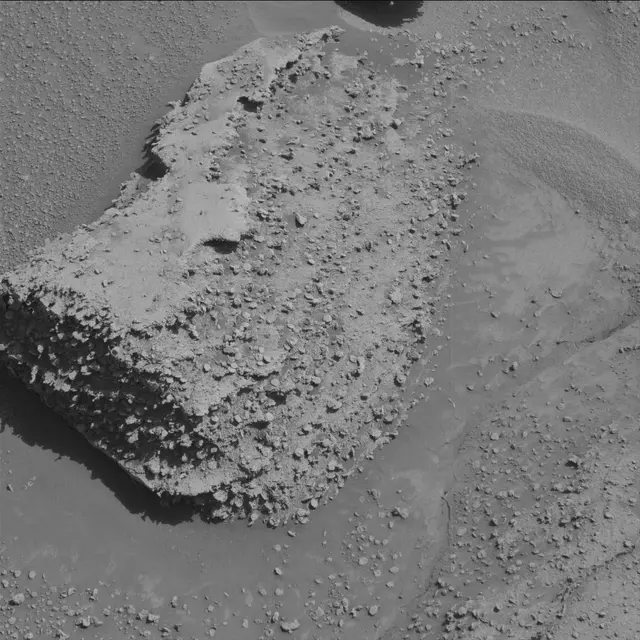 Sol 3864: Mast Camera (Mastcam)
