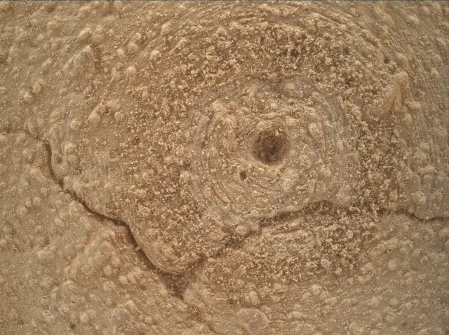 Sol 3864: Mars Hand Lens Imager (MAHLI)
