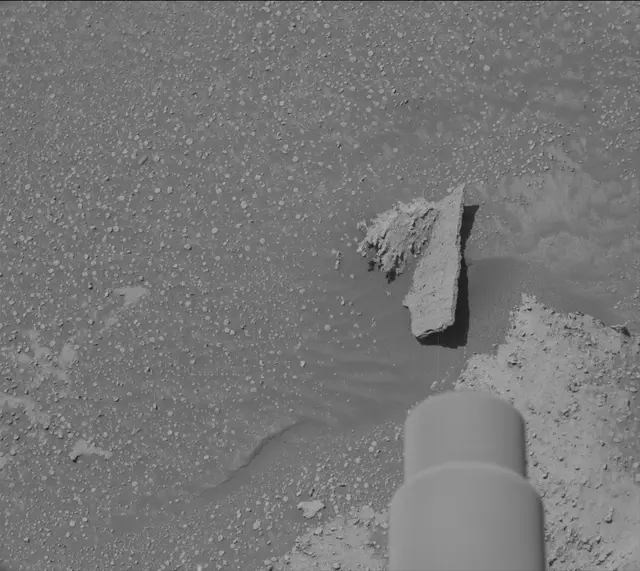 Sol 3865: Mast Camera (Mastcam)