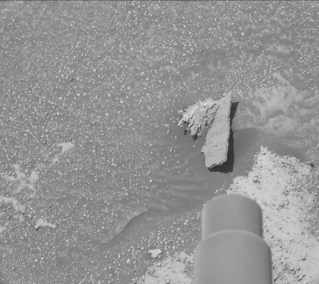 Sol 3865: Mast Camera (Mastcam)