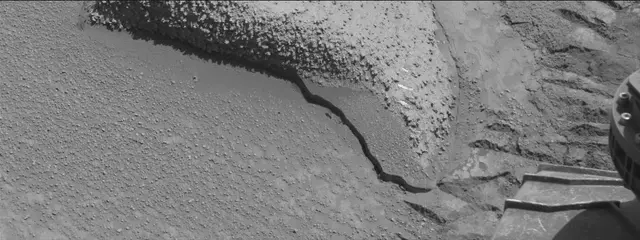 Sol 3865: Mast Camera (Mastcam)