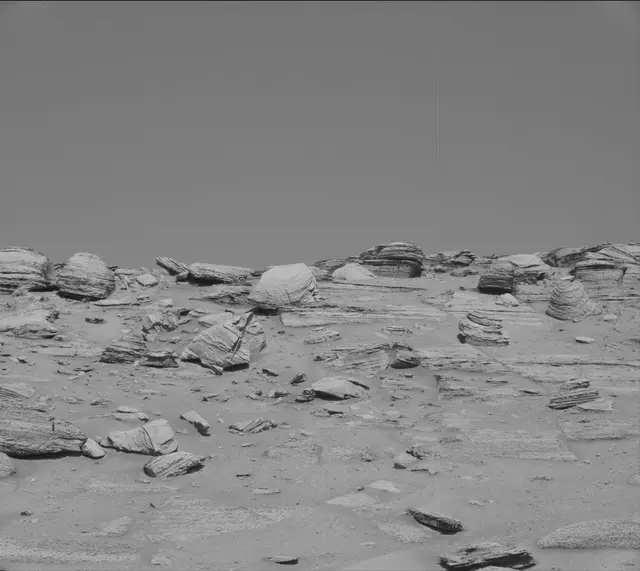 Sol 3865: Mast Camera (Mastcam)