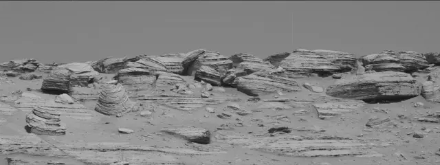 Sol 3865: Mast Camera (Mastcam)