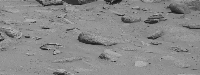 Sol 3865: Mast Camera (Mastcam)