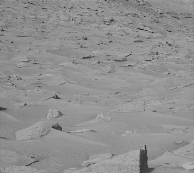 Sol 3865: Mast Camera (Mastcam)