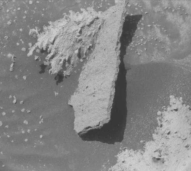 Sol 3865: Mast Camera (Mastcam)