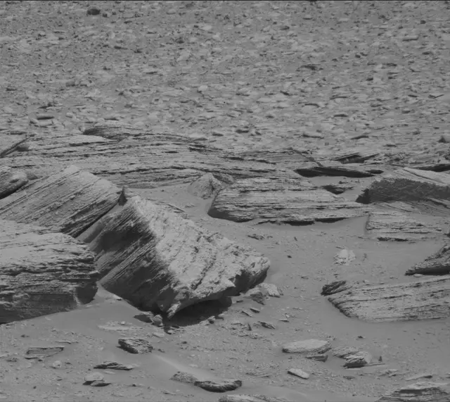Sol 3865: Mast Camera (Mastcam)