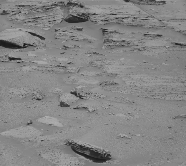 Sol 3865: Mast Camera (Mastcam)