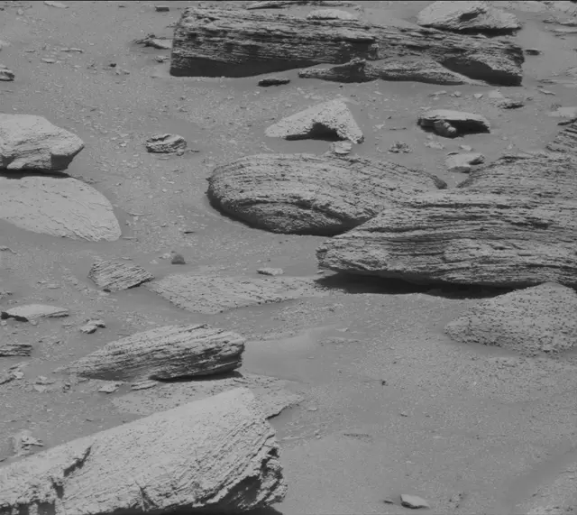 Sol 3865: Mast Camera (Mastcam)