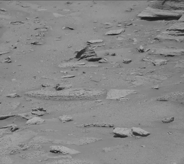 Sol 3865: Mast Camera (Mastcam)