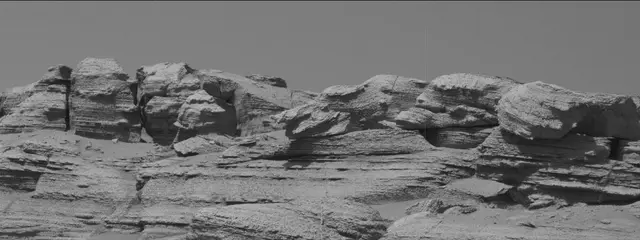 Sol 3866: Mast Camera (Mastcam)
